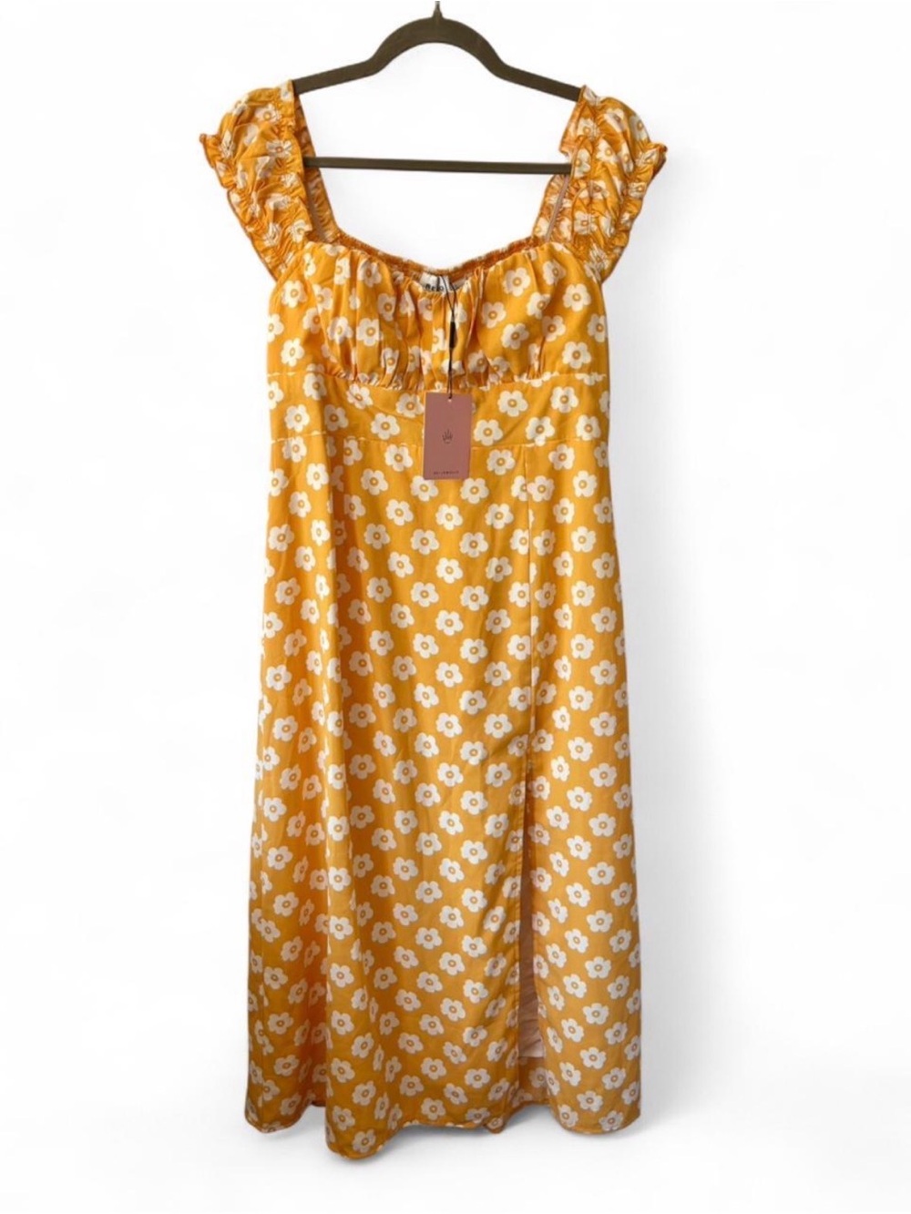 NWT Hello Molly Yellow Daisy Midi Dress